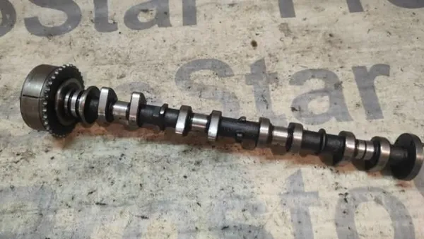 Розподільний вал Toyota Camry V