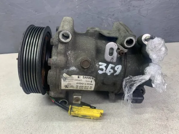 Компресор кондиціонера 9802501780 Peugeot/Citroen