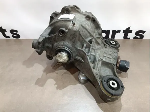 Міст задній в зборі LR051425 Land Rover