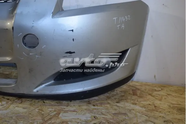 Передній бампер 5211912939 Toyota