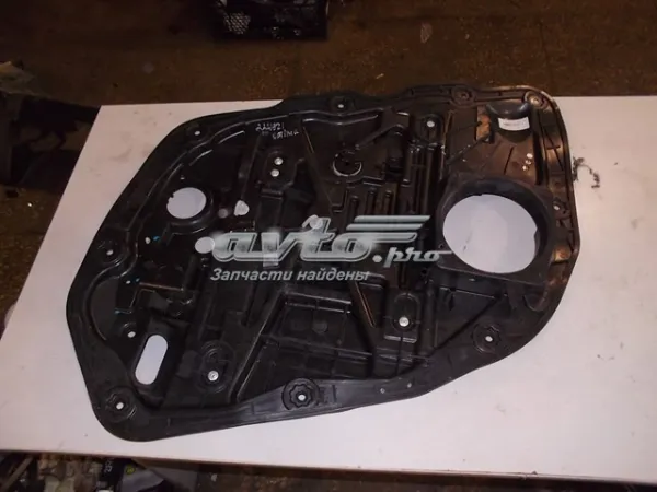 Механізм склопідіймача двері передньої, правої 824812T000 Hyundai/Kia