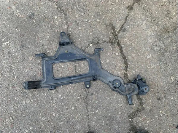  12908630168 BMW