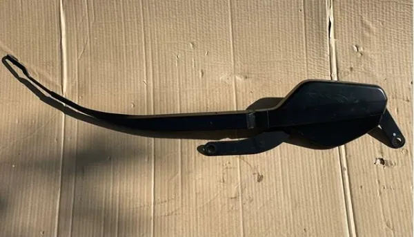  852110E020 Toyota