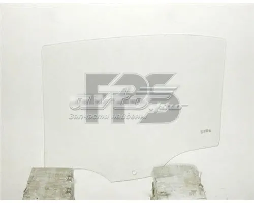 Скло задньої двері правої GS6407D304 XYG