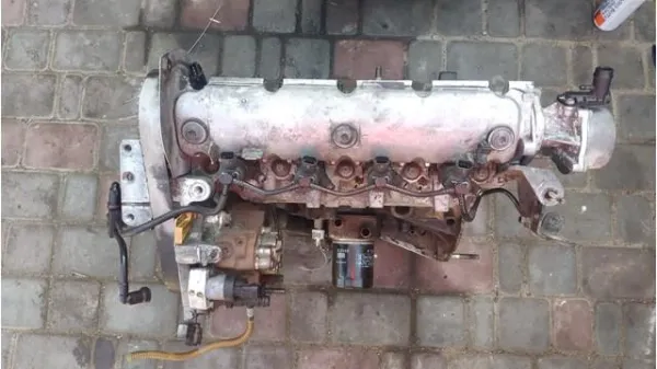 Двигун F9Q750 Renault (RVI)