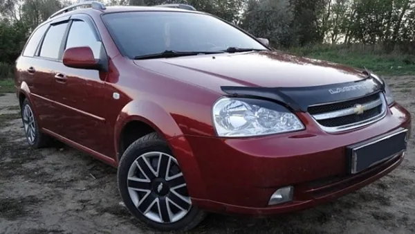 Дефлектор капота Chevrolet Lacetti J200