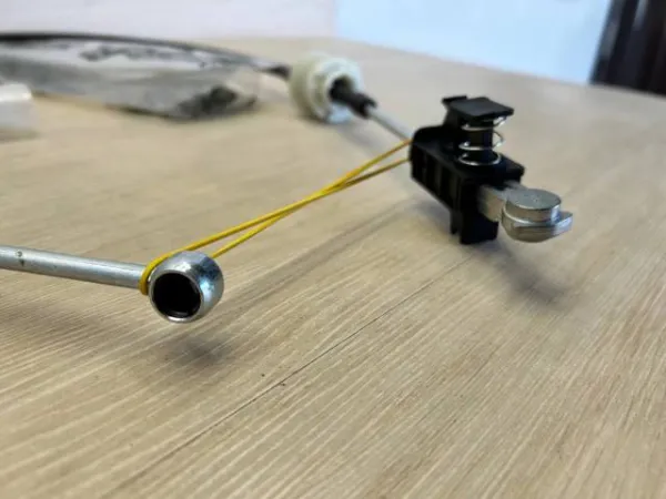 Трос перемикання передач, вибору передачі 55251332 Fiat/Alfa/Lancia