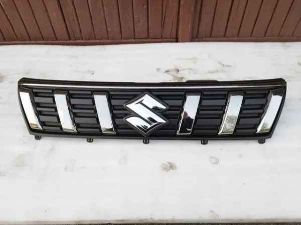 Решітка радіатора Suzuki Vitara LY