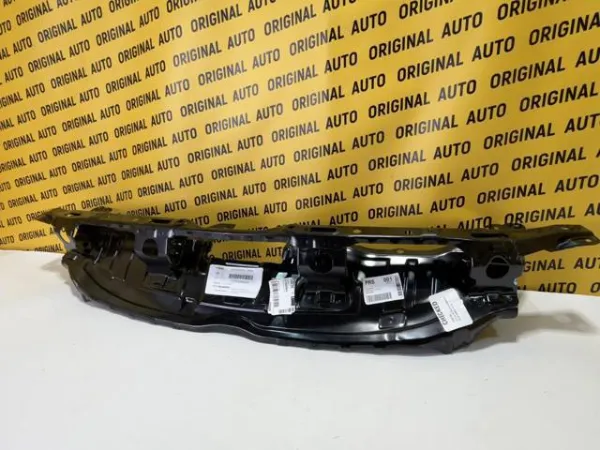Кронштейн бампера переднього, центральний 57705AN02A Subaru
