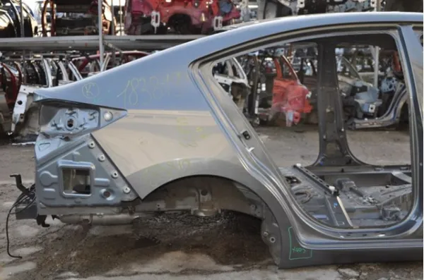 Крило заднє праве 71504F3C00 Hyundai/Kia