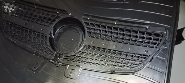 Решітка радіатора A44788823009197 Mercedes