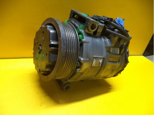 Насос кондиціонера Denso 4472208224