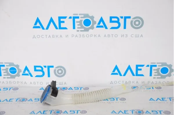 Горловина бачка омивача GHP967484A Mazda