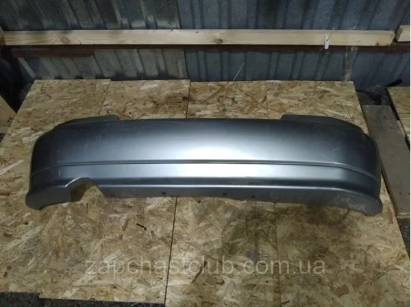 Задній бампер MR325319 Mitsubishi