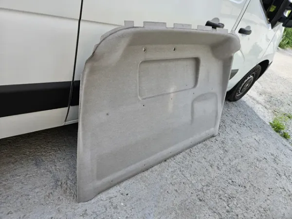 Перегородка вантажного відсіку 792763829R Renault (RVI)