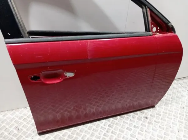 Двері праві передні Opel Corsa F