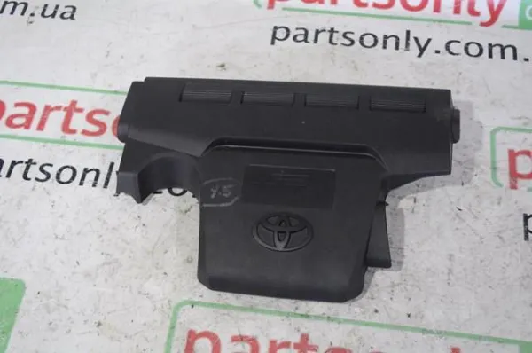 Кришка двигуна декоративна 126010V050 Toyota
