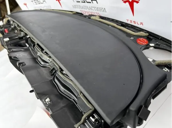  108340100H Tesla
