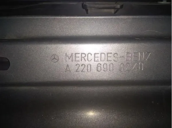  A2206900240 Mercedes