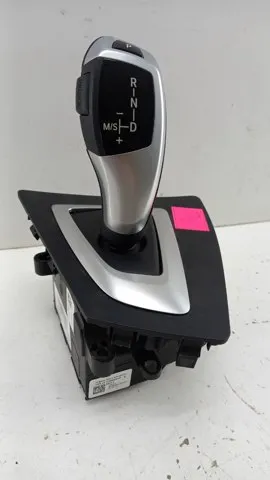  929689601 BMW