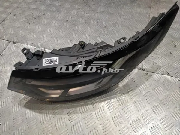 Фара ліва LR118872 Land Rover