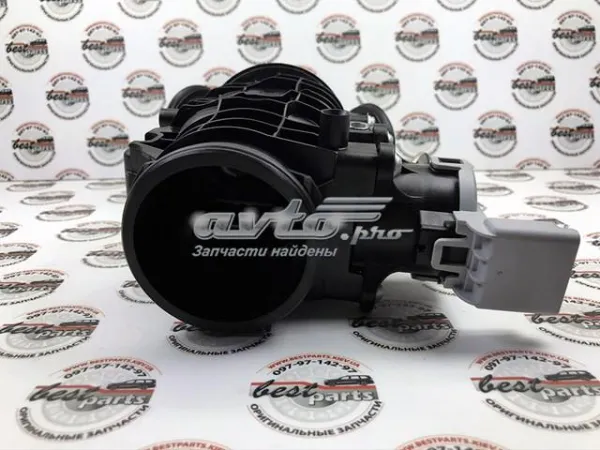 Дросільна заслінка LR078546 Land Rover