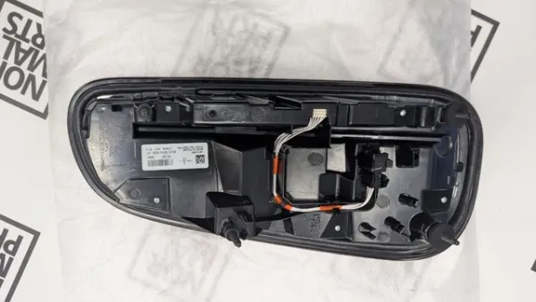 Ліхтар заднього бампера, правий 63217477636 BMW