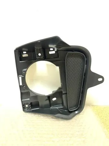 Кронштейн задньої противотуманной фари, правий 5271160050 Toyota