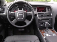 Audi Q7 позашляховик (4LB) (2006 - 2015) Типтроник BAR