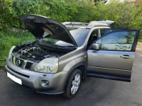 Nissan X-TRAIL позашляховик (T31) (2007 - 2014) Механика 6 M9R